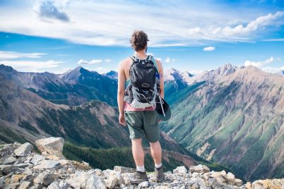 Vacances-dété-les-bonnes-raisons-daller-à-la-montagne-et-ses-bienfaits1.jpg